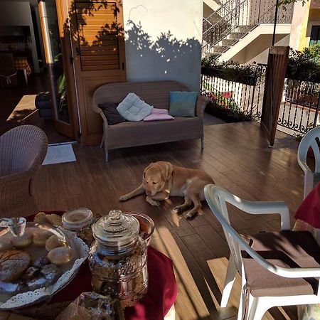 B&B Le Tre Chiavi Isera Екстер'єр фото
