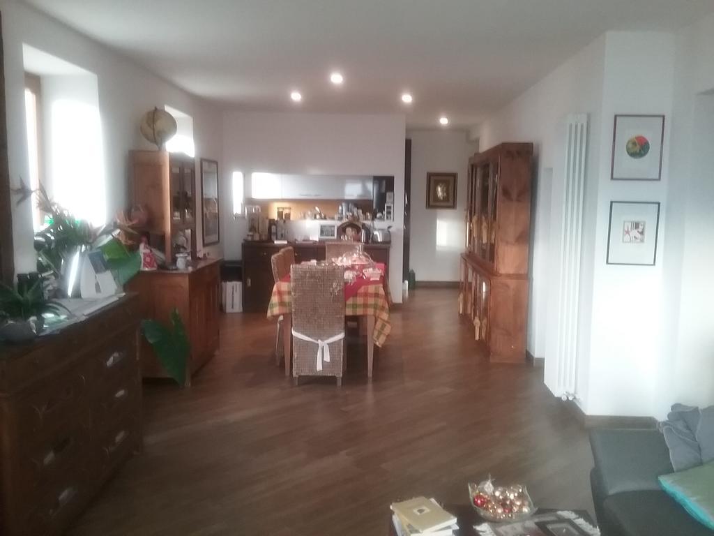 B&B Le Tre Chiavi Isera Екстер'єр фото