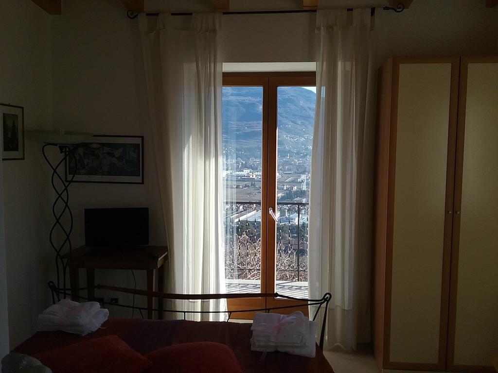 B&B Le Tre Chiavi Isera Екстер'єр фото
