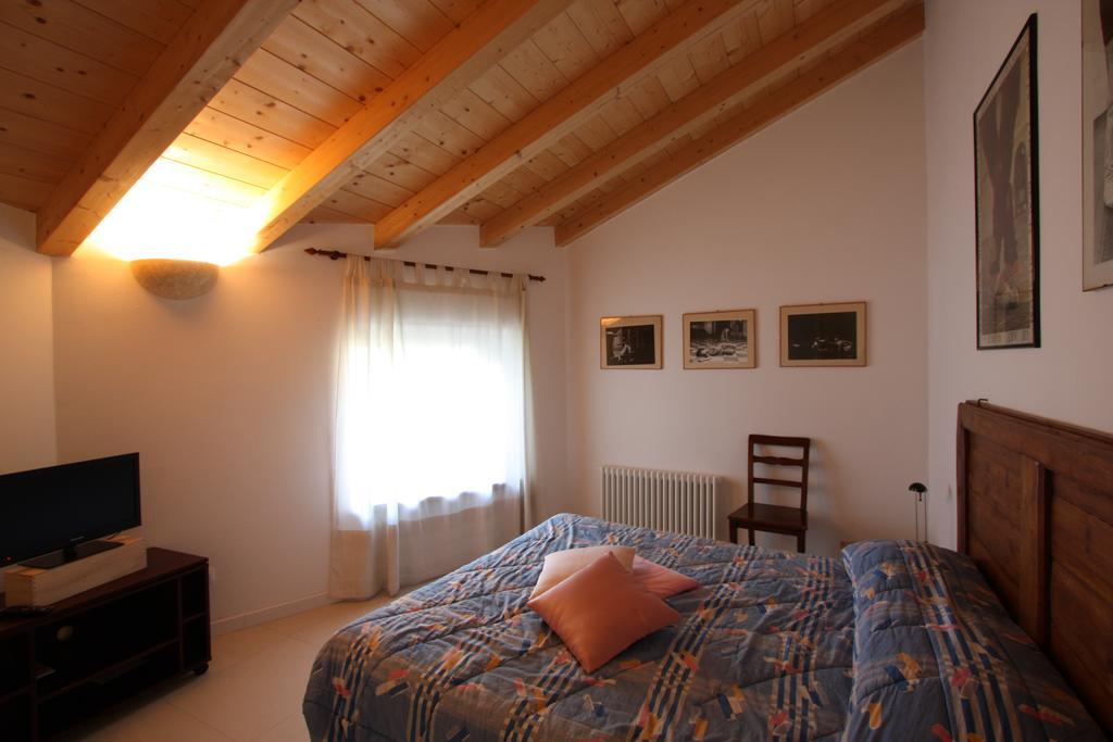 B&B Le Tre Chiavi Isera Екстер'єр фото