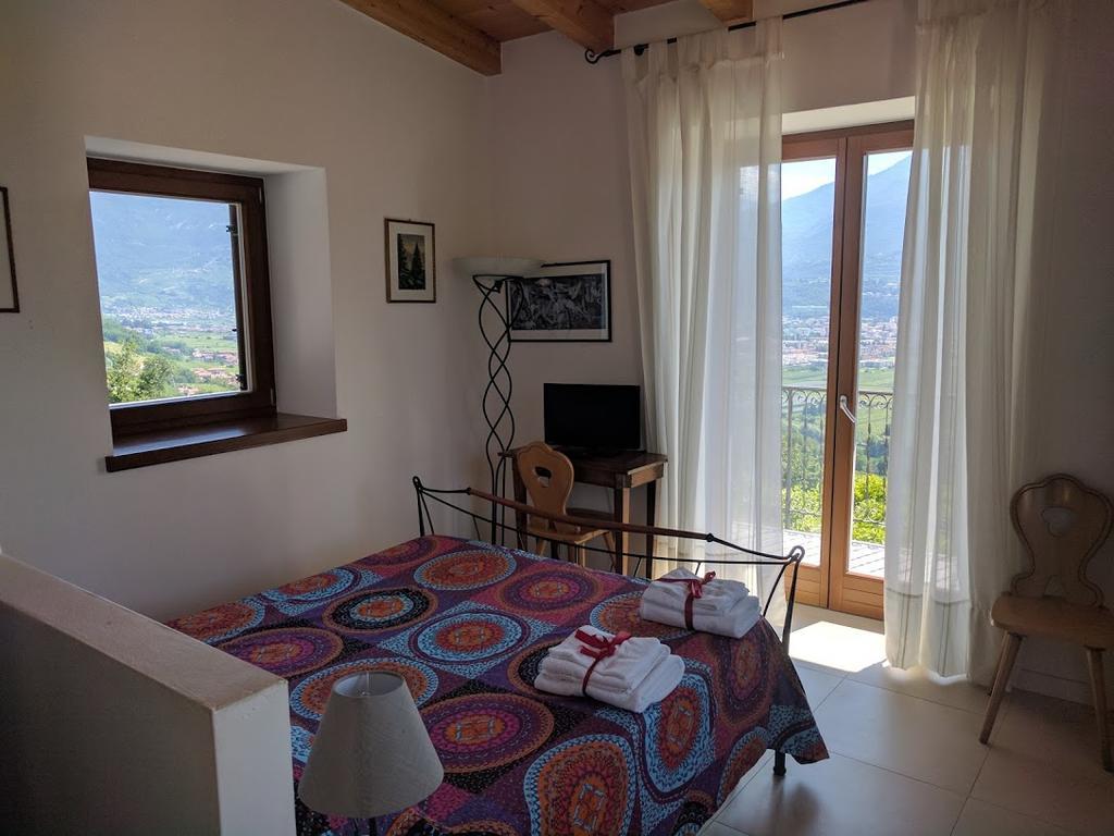 B&B Le Tre Chiavi Isera Екстер'єр фото